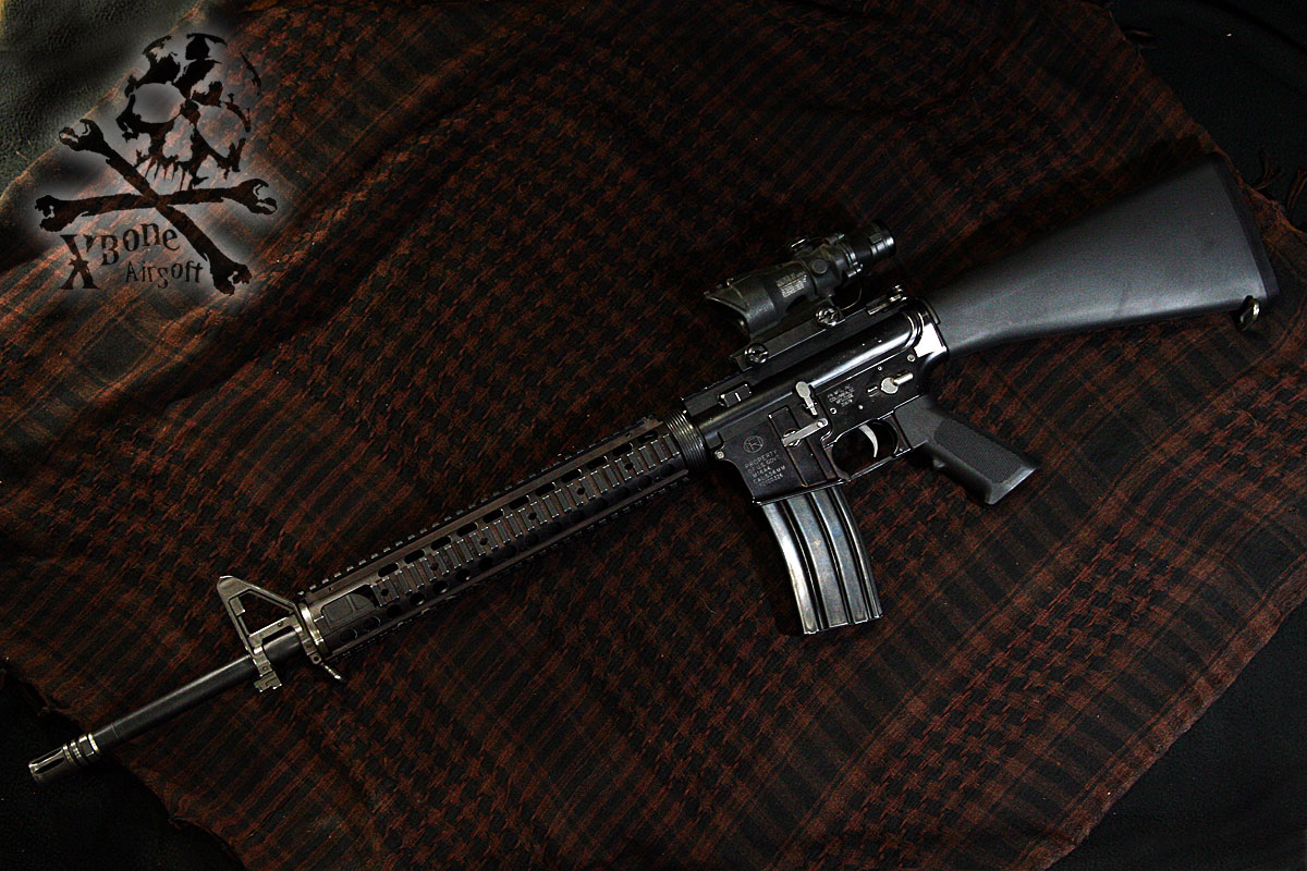 BOLT製電動ガン M16A4