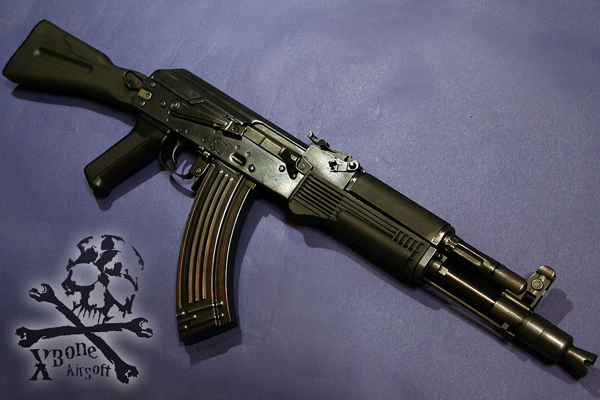 電動ガン E&LAK104クロスボーンエアーソフトチューン済み