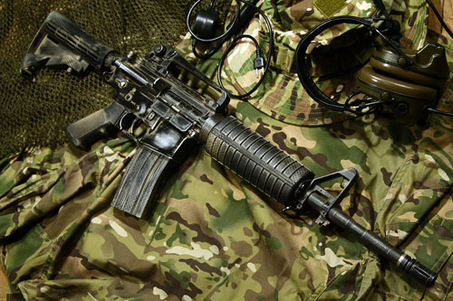E&CÀ½ M4A1